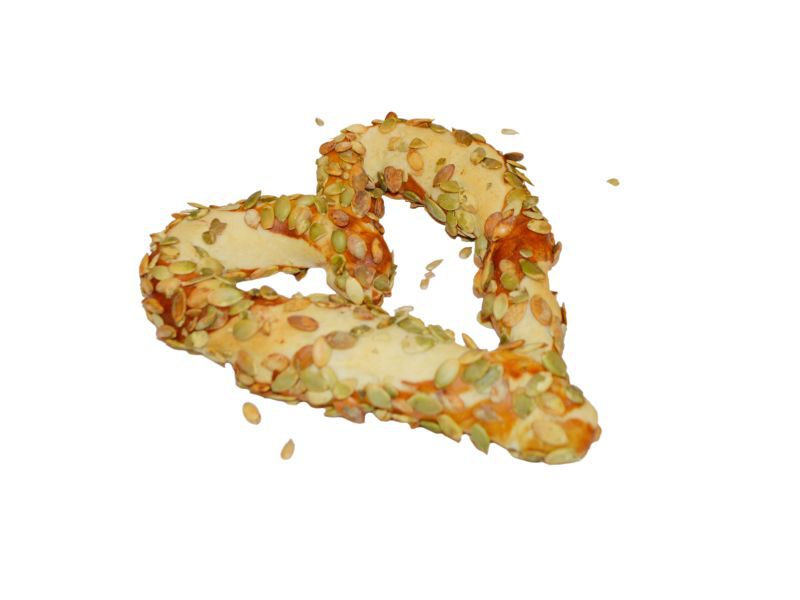 Herzförmige Brezel mit Kürbiskern BrezelBar Berlin