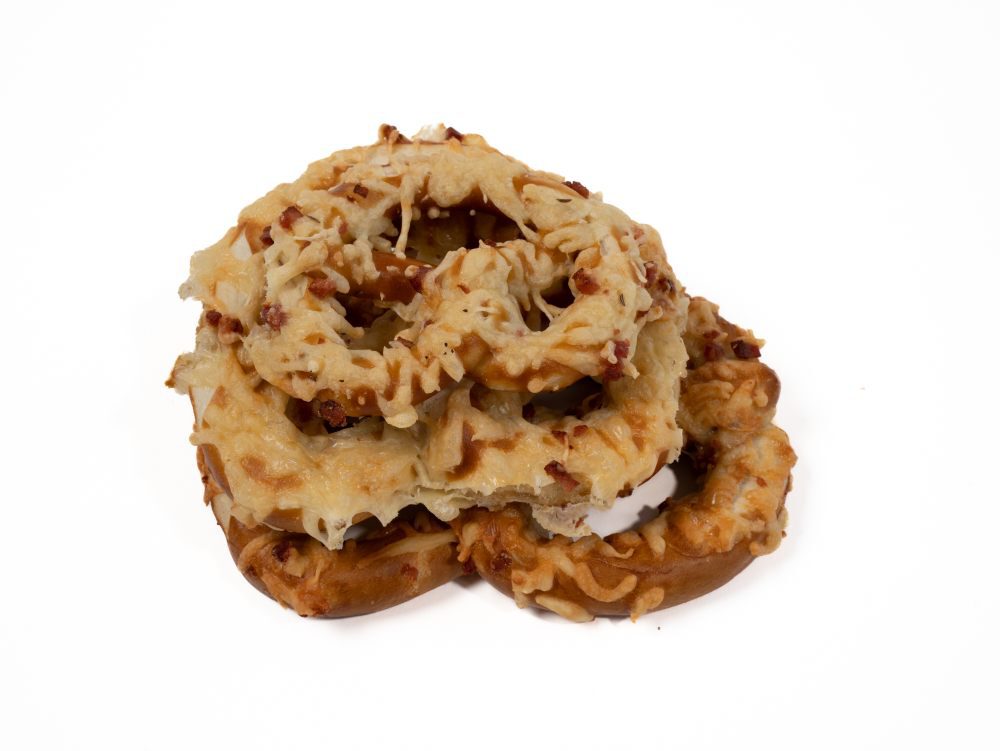 Laugen Brezel Käse überbacken BrezelBar Berlin